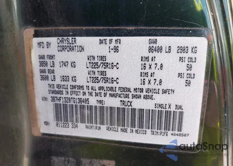 1996 Dodge Ram 1500 z USA, uszkodzony, nr VIN 3B7HF13Z0TG136405